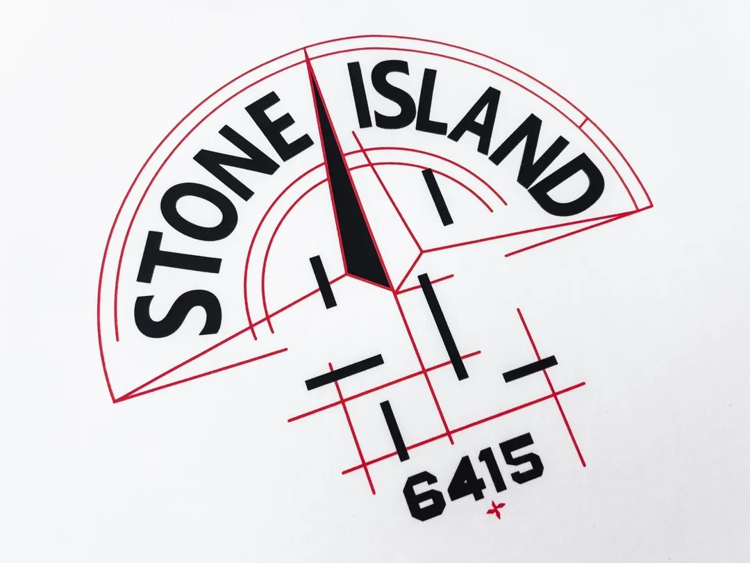 W652#P110💰 [Stone lsland/Stone Island summer new mechanical compass front and back printed pattern short-sleeved T-shirt] ⚠️[Original creation with high control of details] - Made of 260 grams of combed cotton with 32-count double yarn, soft and comfortable to the touch, sweat-absorbent and breathable. - Simple, basic and versatile style, original quality, the first choice for couples. - Made in a large factory, four needles and five threads on the shoulder, neatly arranged, high quality workmanship. - Same style for men and women. Very versatile, one piece for everyone, details are clearly visible. Color: Black White Size: M L